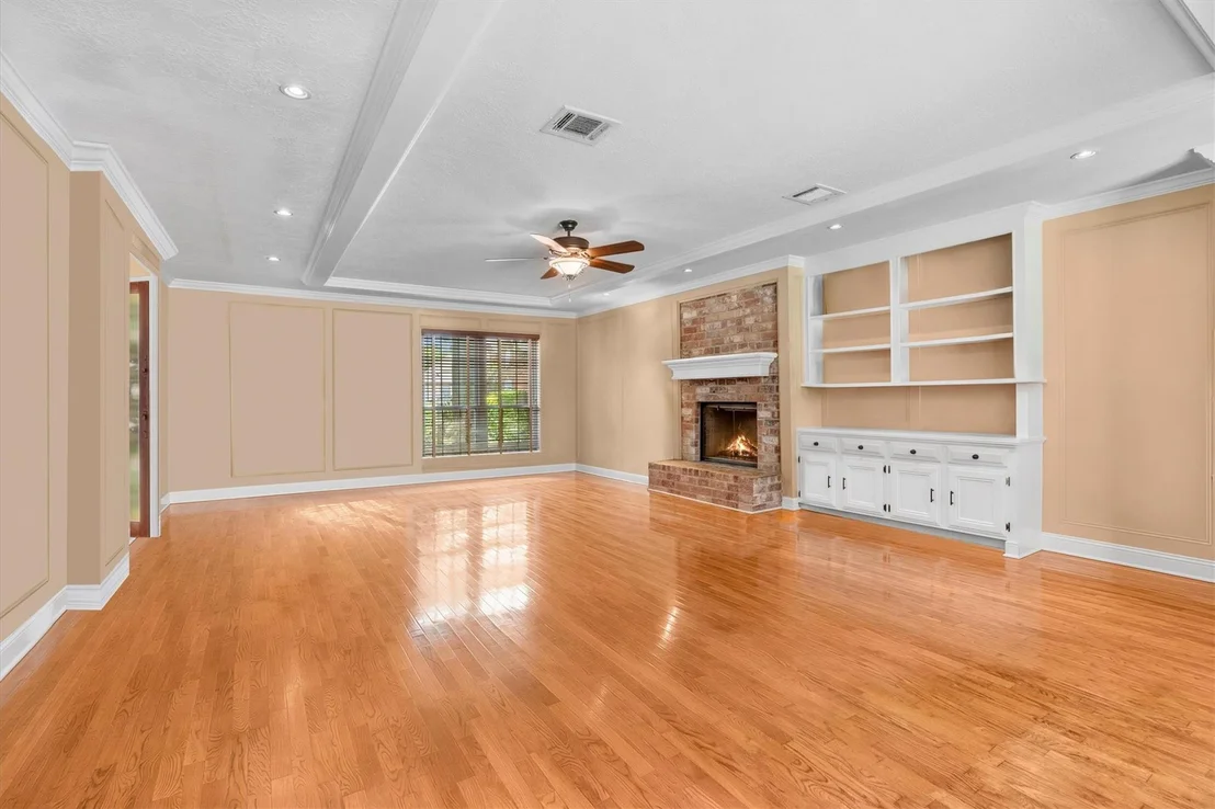 Photo of 9103 Herts Road