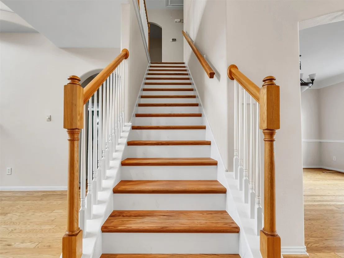 Photo of 2407 Beacon Pointe