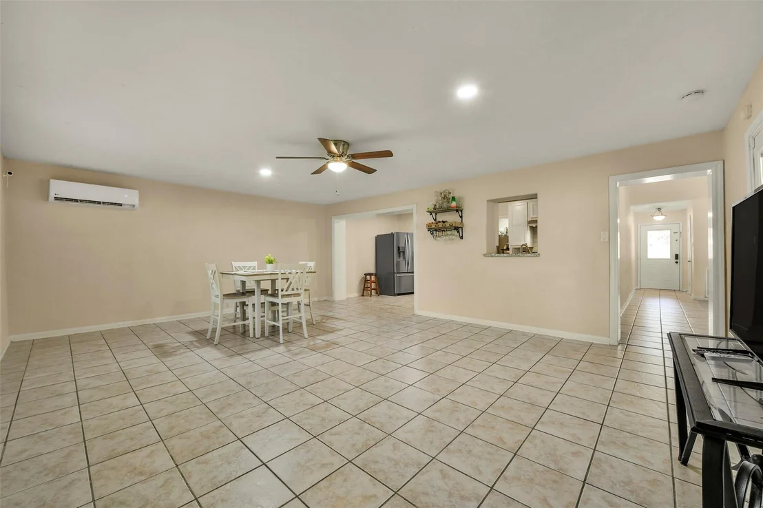 Photo of 12823 Sandy Hook Drive