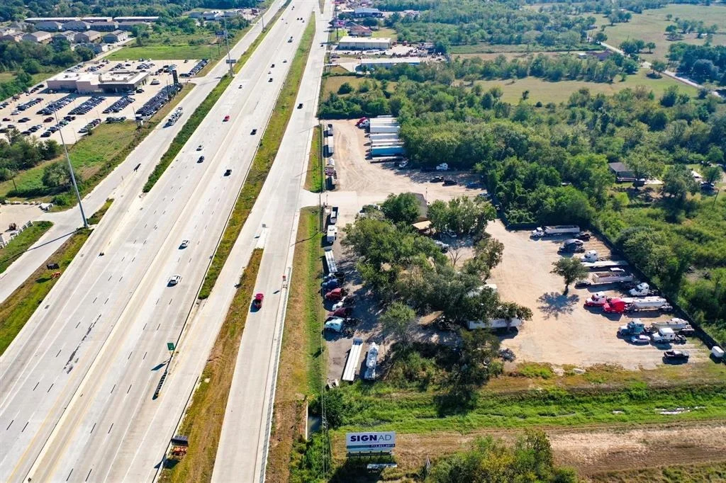 Photo of 35049 Katy Freeway