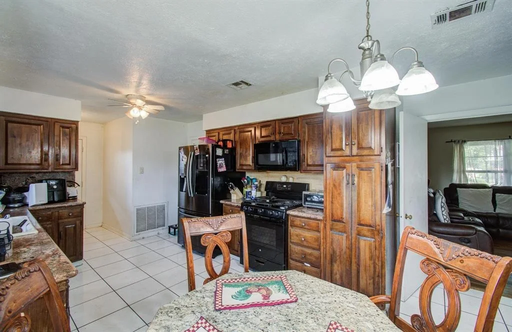 Photo of 5425 Viking Drive