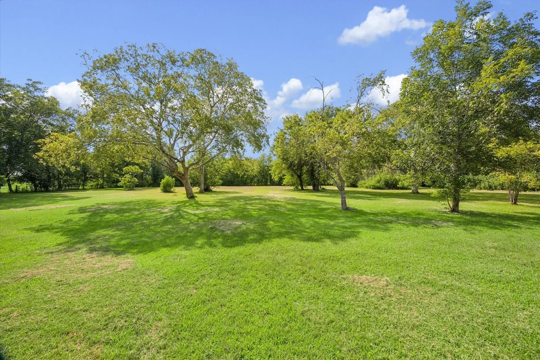 Photo of 18111 Roy Long Road