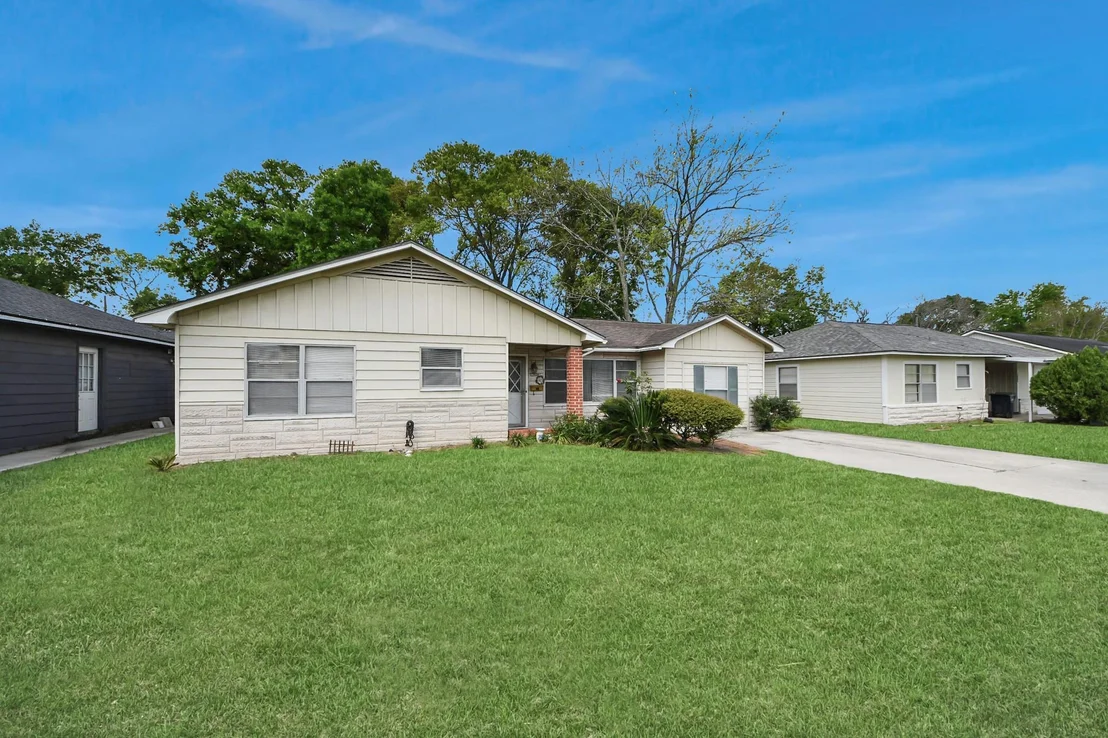 Photo of 1806 San Jacinto Drive