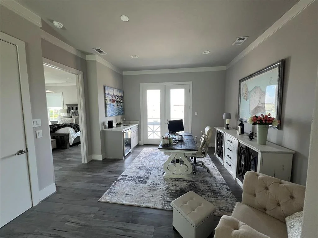 Photo of 2182 Marina Way