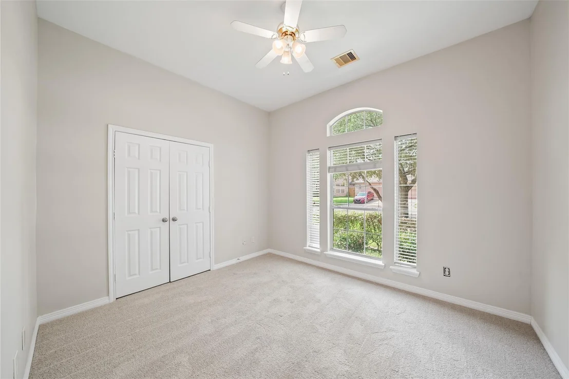 Photo of 626 Silver Creek Circle