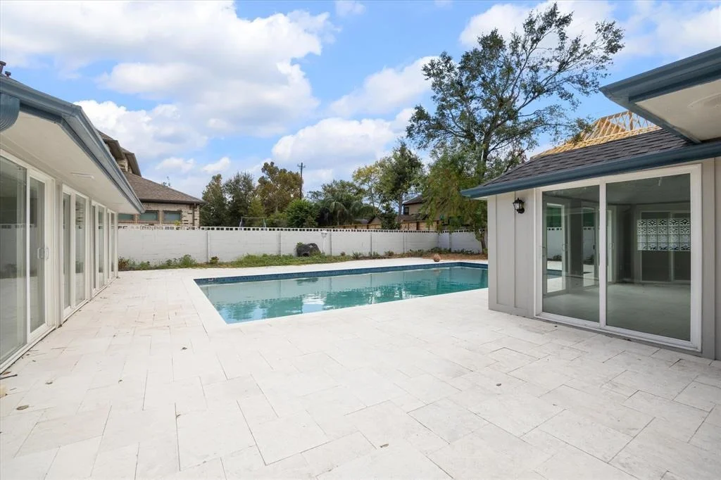 Photo of 8721 Westview Drive