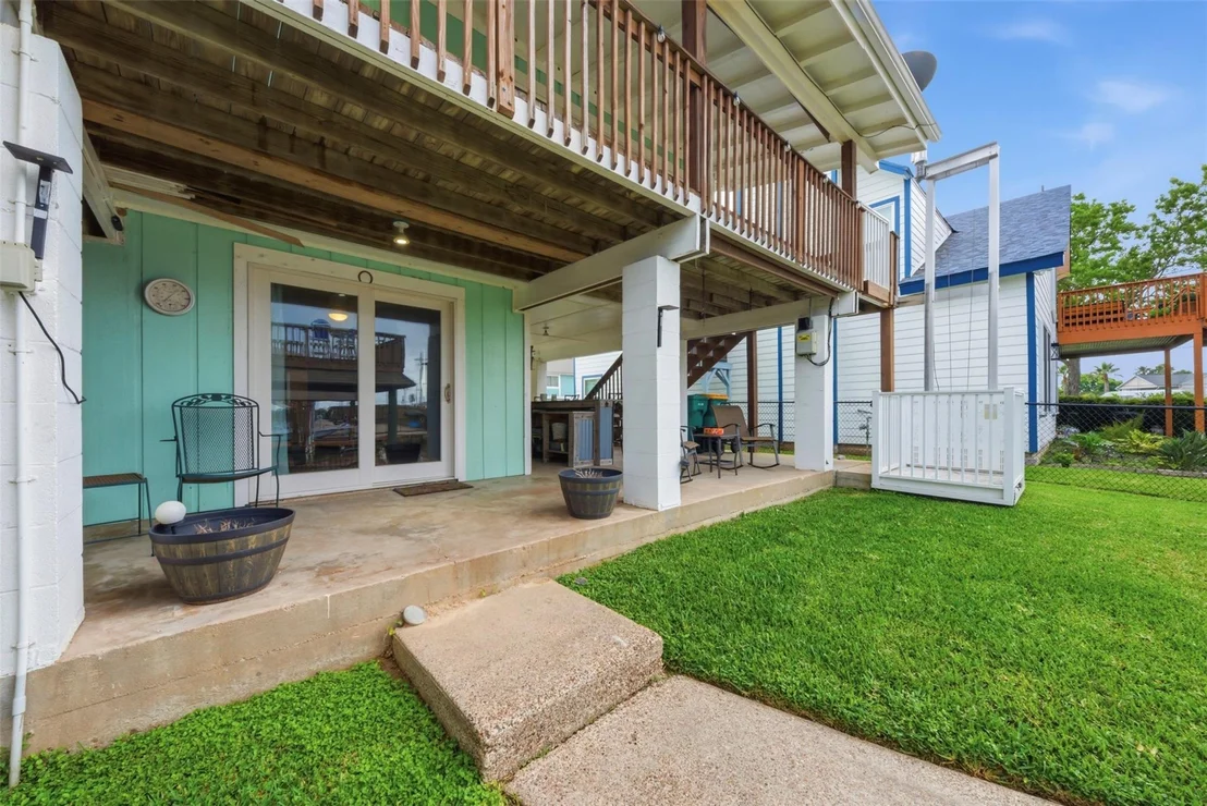 Photo of 2 S Sandpiper Street