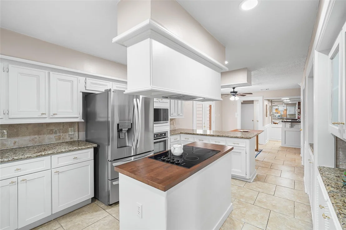 Photo of 15027 Walters Road