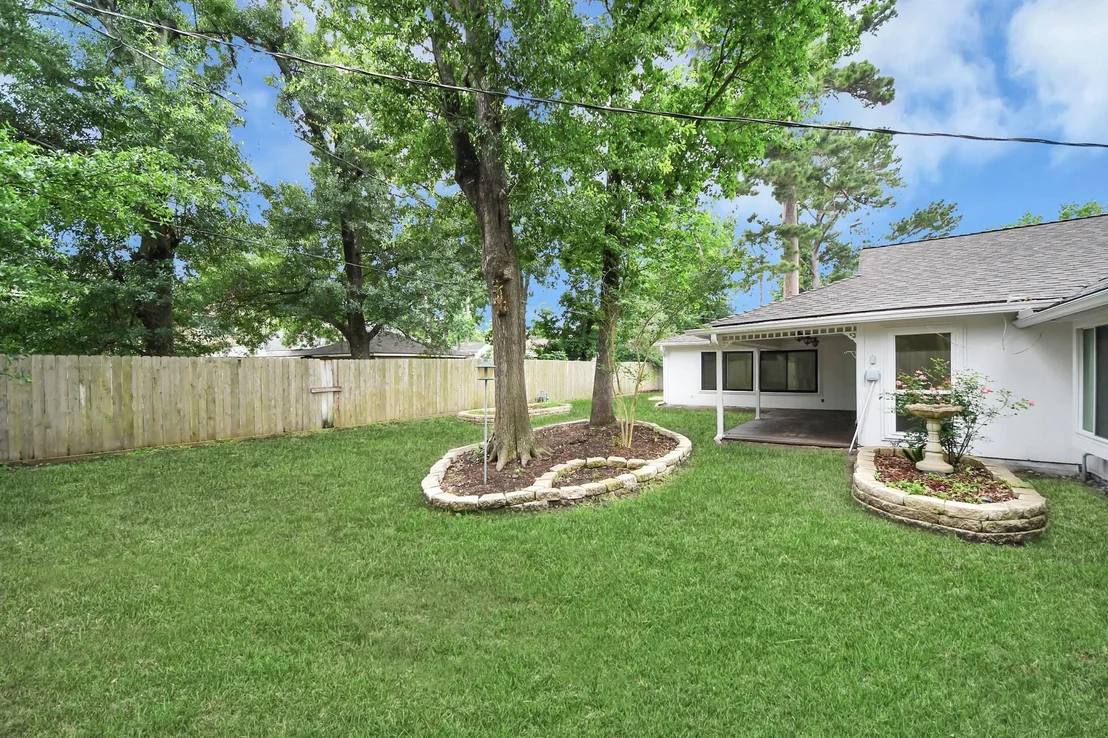 Photo of 25511 Many Oak Drive