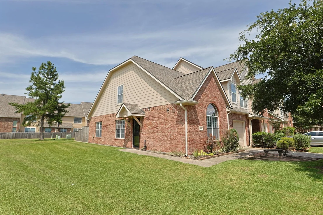 Photo of 10620 Primo Place