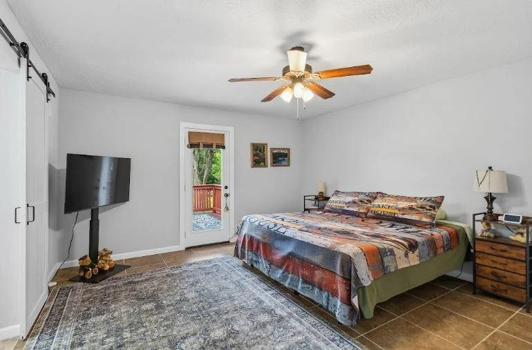 Photo of 607 Brook Hollow Drive