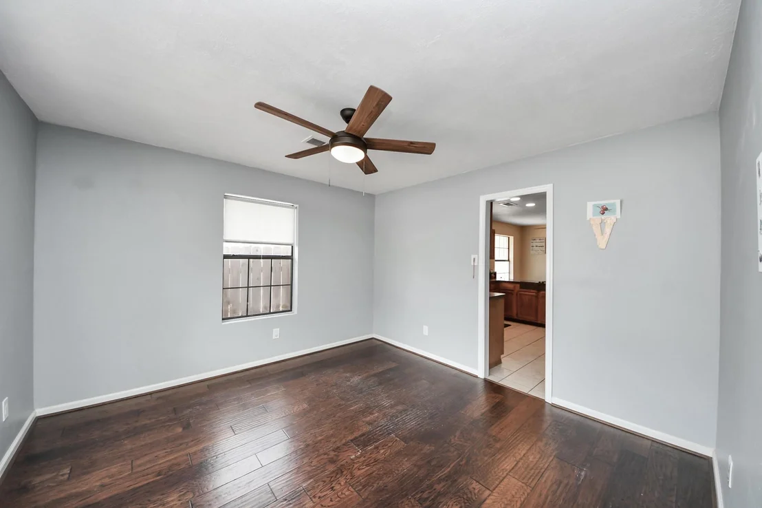 Photo of 1419 Primrose Street