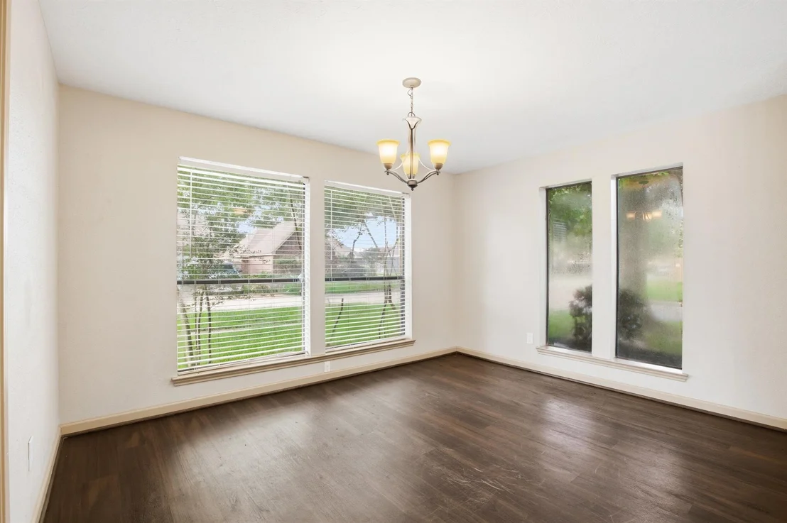 Photo of 1902 Wingleaf Drive