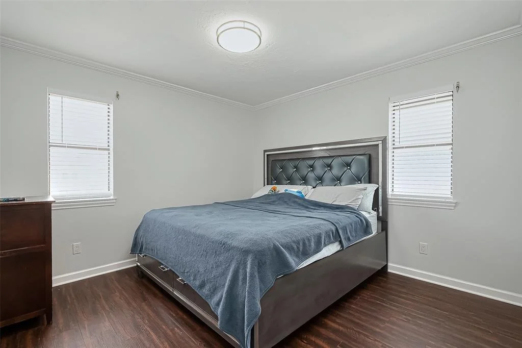 Photo of 210 Sampan Drive