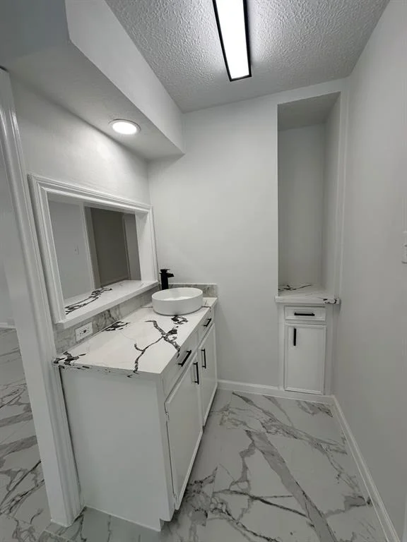 Photo of 14031 Cleobrook Drive