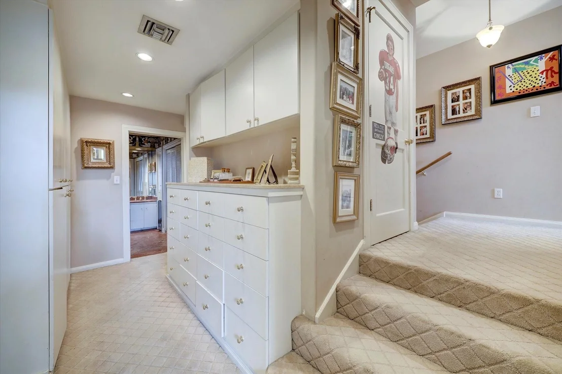 Photo of 3831 Del Monte Drive