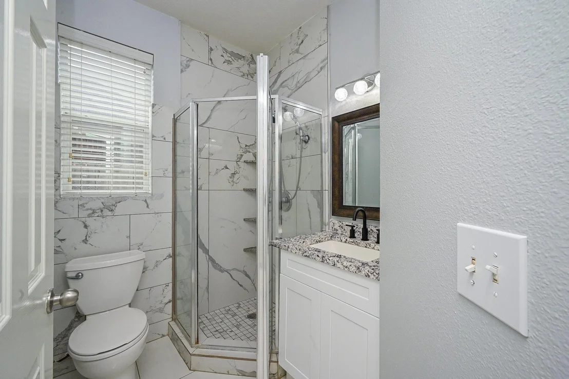 Photo of 11011 Glenora Drive