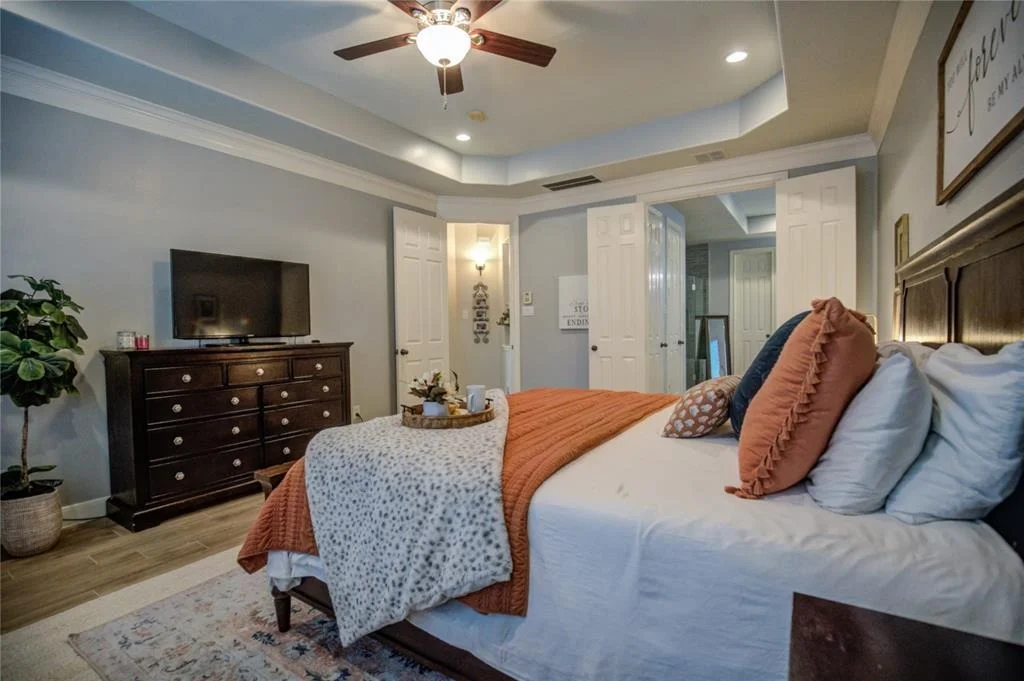 Photo of 8319 Glenn Elm Drive