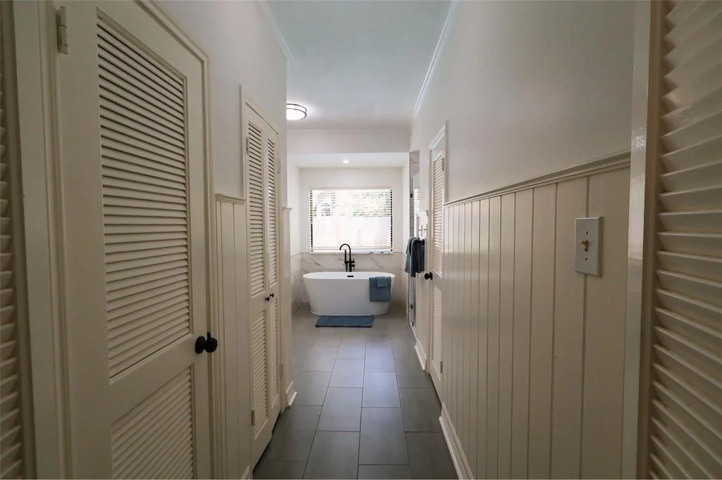Photo of 2814 Rustic Woods Drive