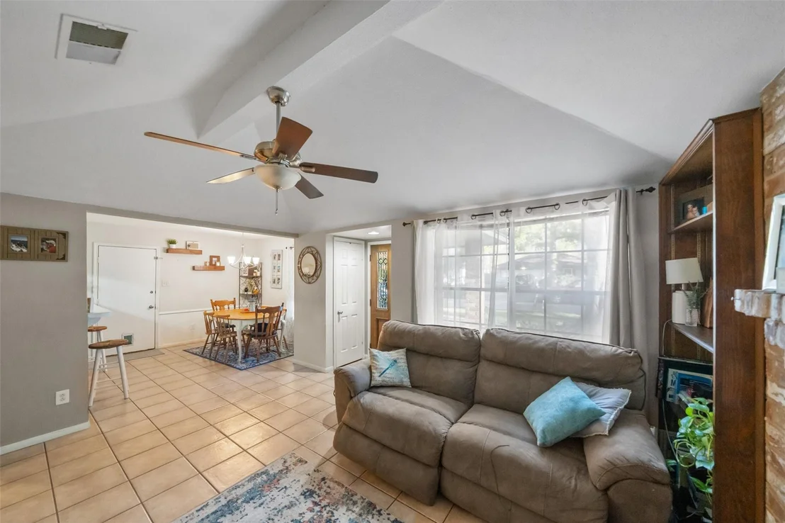 Photo of 2718 Longleaf Pines Drive