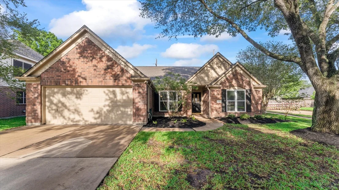 Photo of 1419 Lamplight Trail Drive