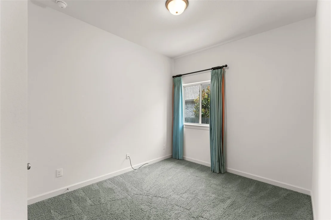 Photo of 139 Trillium Park Loop