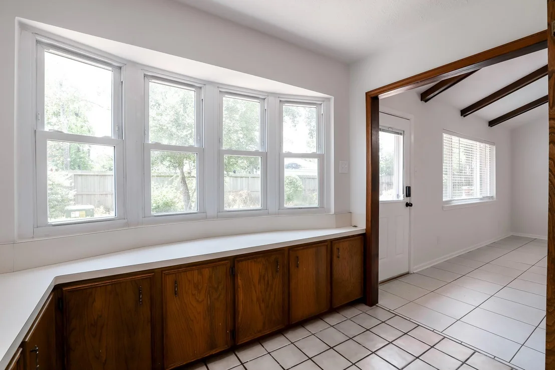 Photo of 818 Seafoam Road
