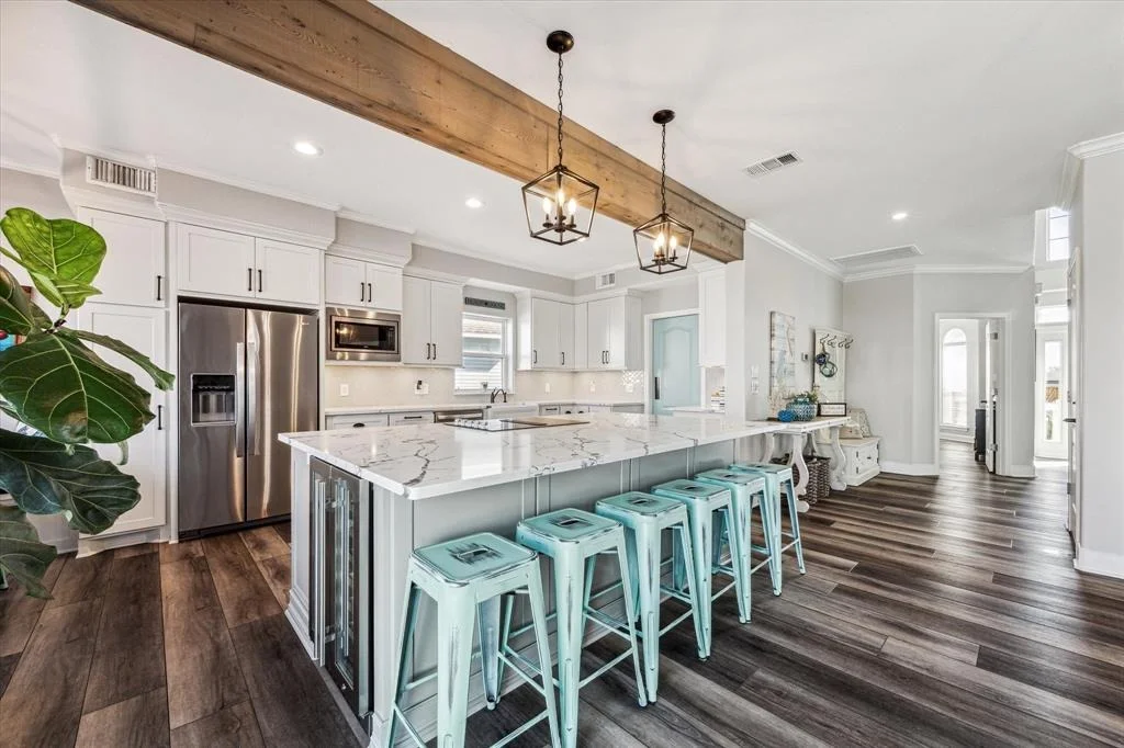 Photo of 422 Sunset Circle