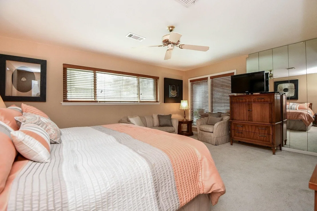 Photo of 1123 Candlelight Lane