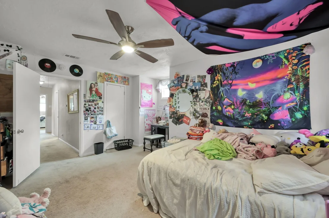 Photo of 25610 Walnut Grove Circle