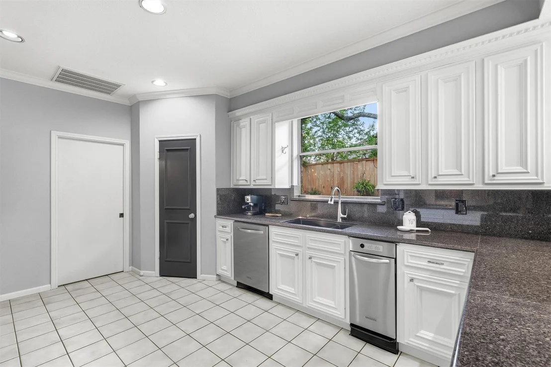 Photo of 12214 Maple Rock Drive