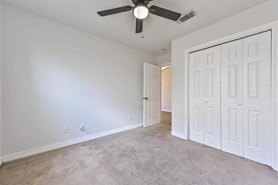 Photo of 911 Ruth Circle