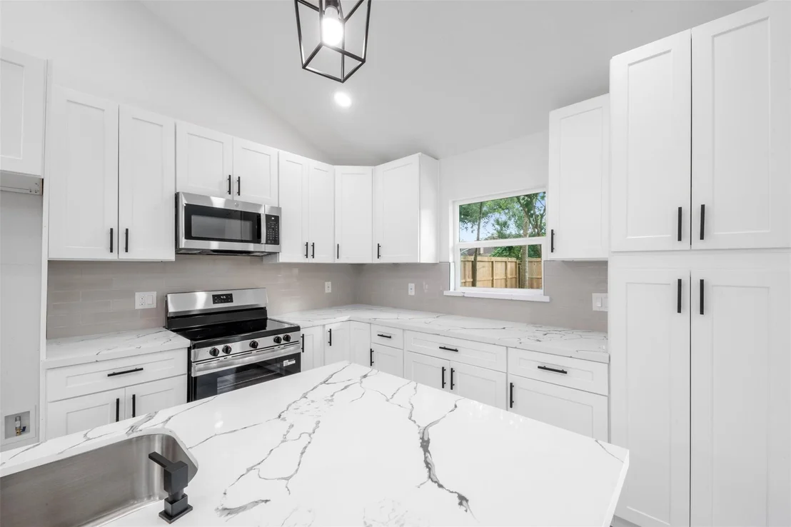Photo of 16230 Dunmoor Drive