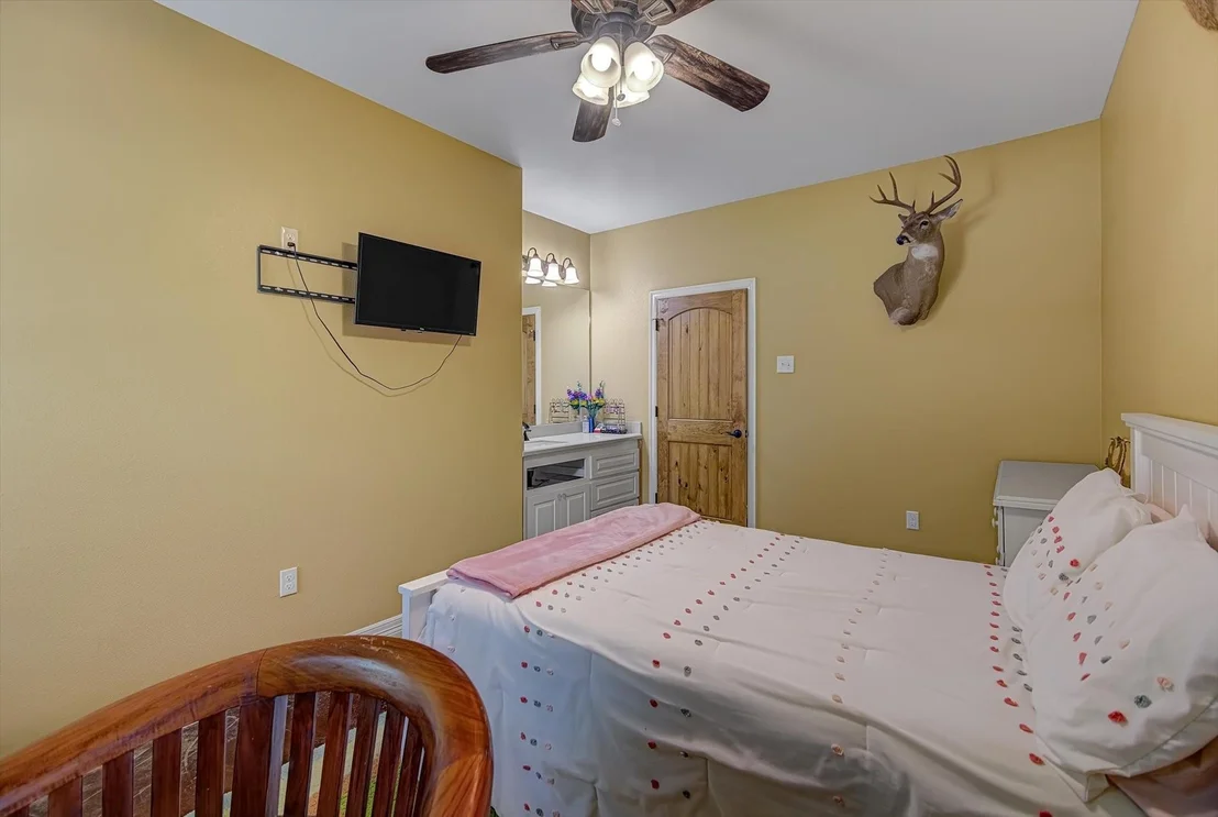 Photo of 13015 Timberridge Drive