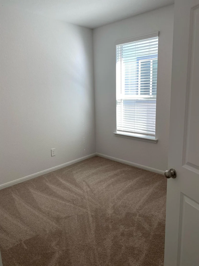 Photo of 5718 Finely Run Street