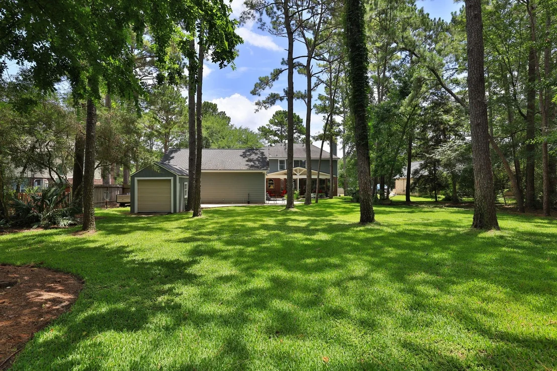 Photo of 40407 Manor Drive