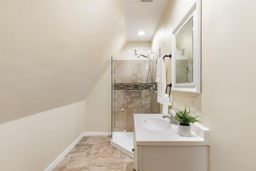 Photo of 14718 Pano Lane