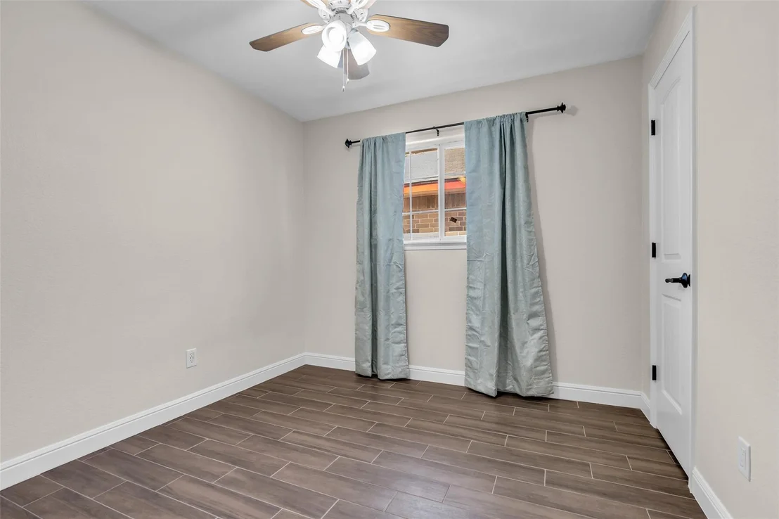 Photo of 4342 Hialeah Drive