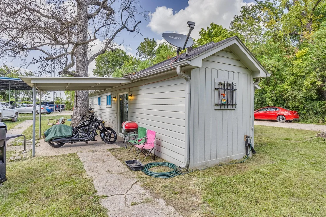 Photo of 1725 Strawn Road
