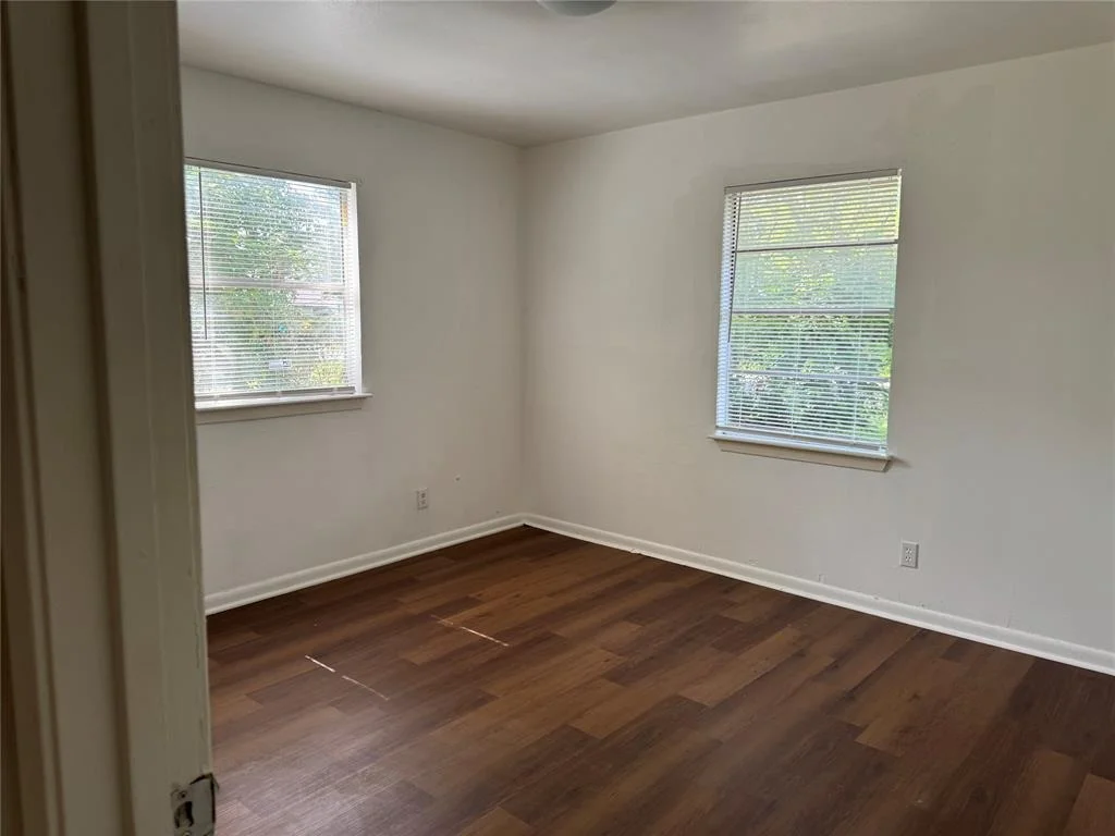 Photo of 5429 Denmark Street