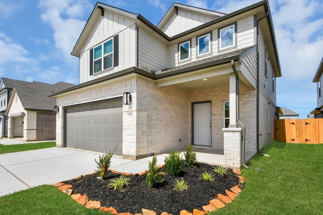 Photo of 16014 Sycamore Maple Lane
