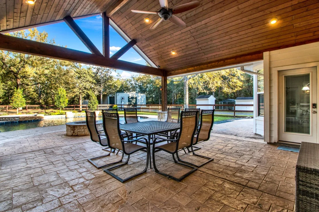 Photo of 33402 Hillside Drive