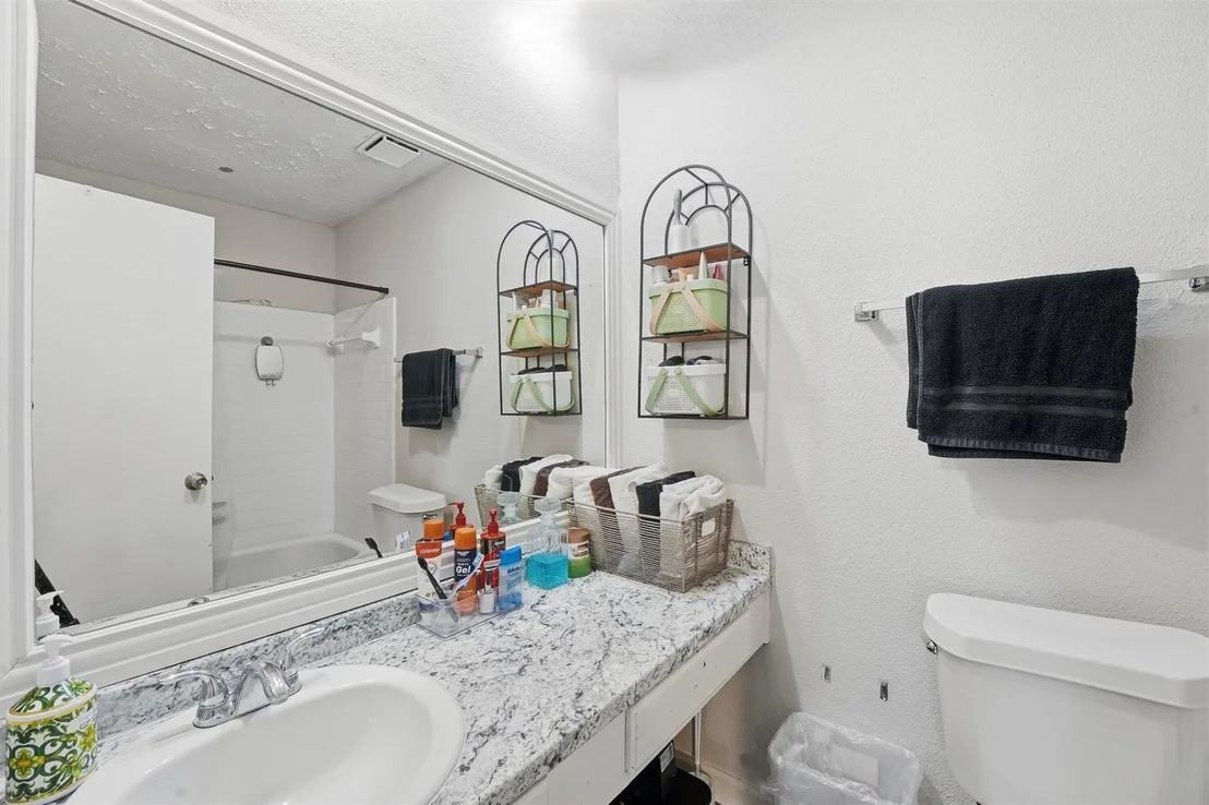 Photo of 3735 Meadow Place Drive