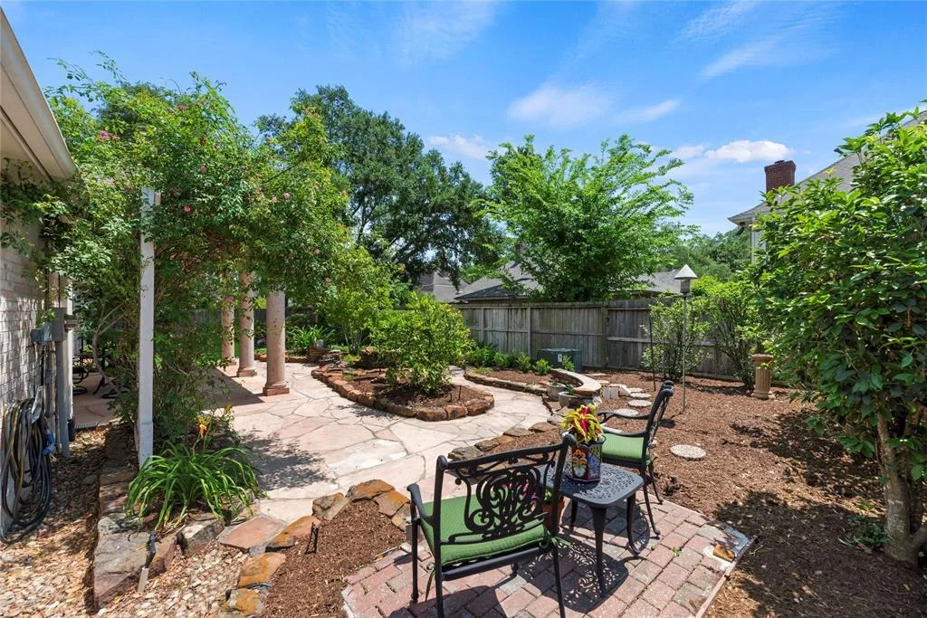 Photo of 19827 Timberwind Lane