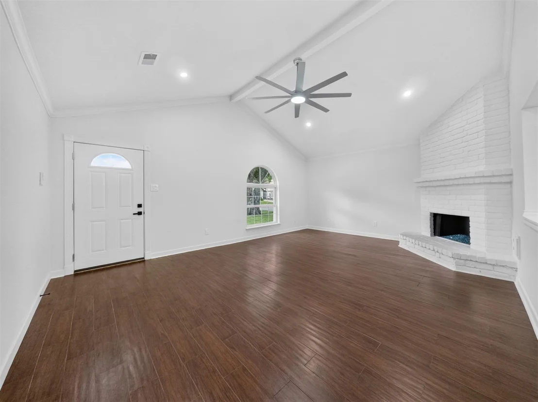 Photo of 911 Golden West Drive