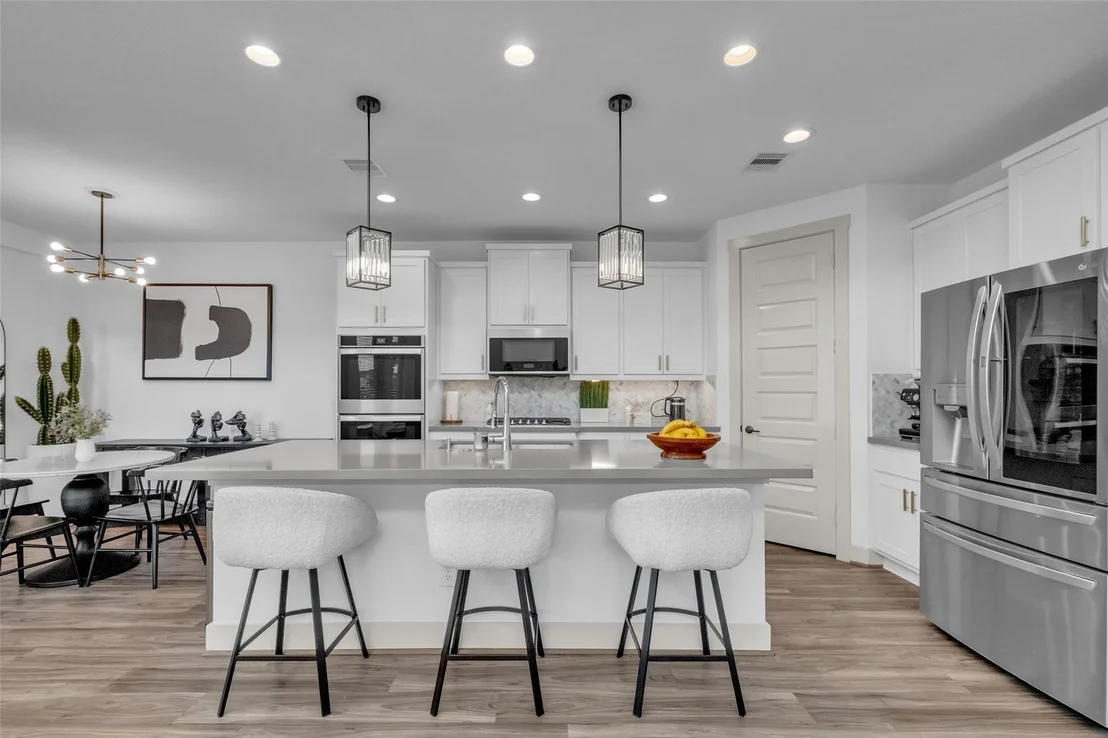Photo of 28306 Hannahs Harbor Lane