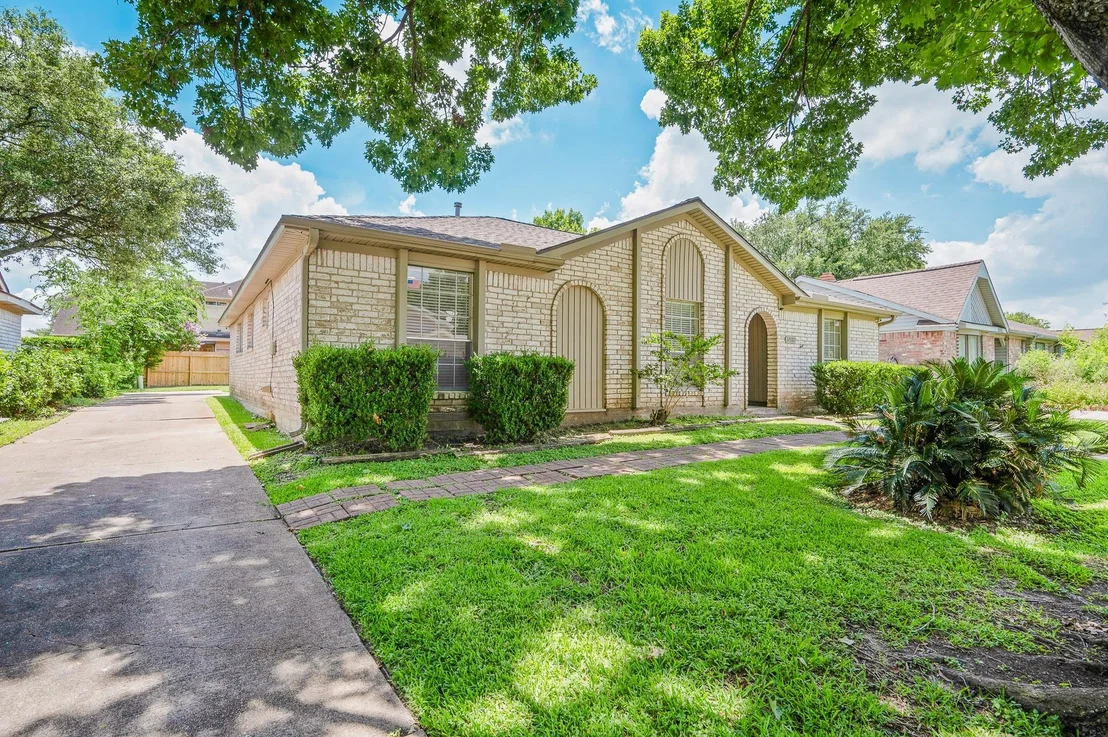 Photo of 12107 Brighton Lane