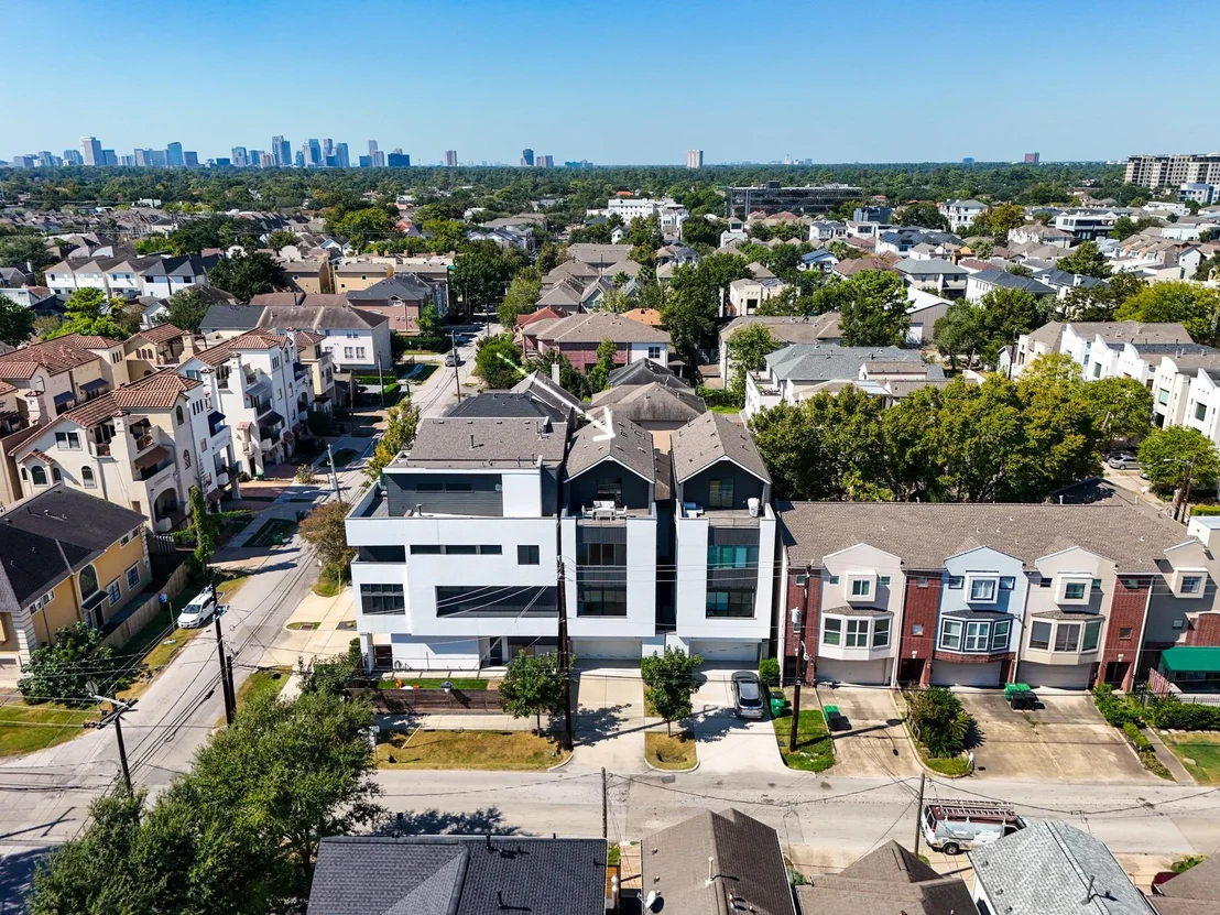 Photo of 405 Detering Street