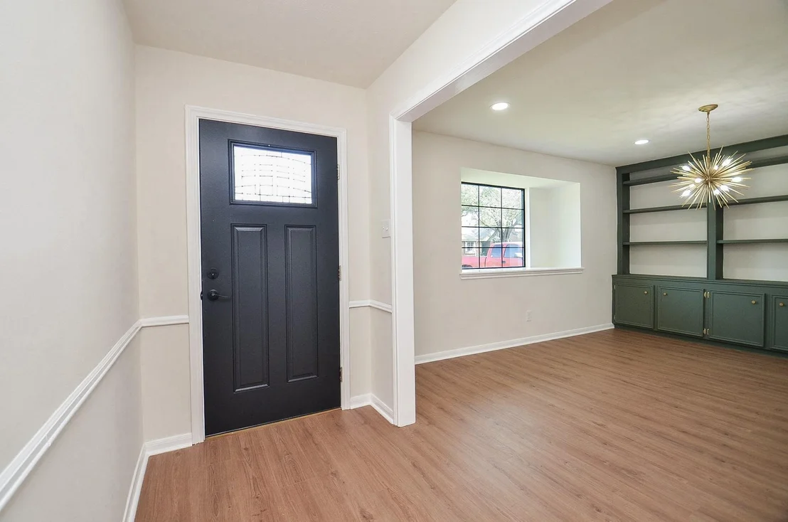 Photo of 1429 Heights Drive