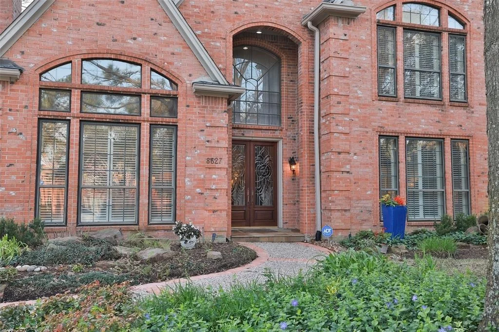 Photo of 8627 Asprey Court